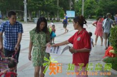 深圳汽车派单公司，汽车夹单张，汽车夹传单