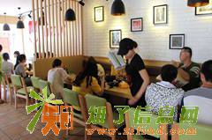 加盟米坐米线，专家全程辅助开店，让您零顾虑！