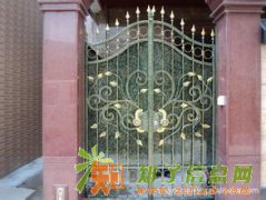 天津铁艺大门 楼梯 护窗等 安装设计