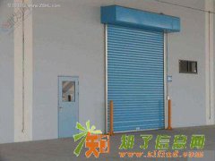 大栅栏卷帘门安装维修更换卷帘门轴承