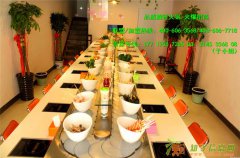 品威旋转火锅联盟加盟 专业旋转火锅培训连锁