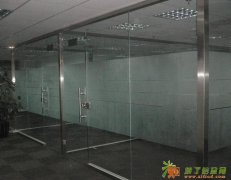 东直门外安装玻璃隔断安装钢化玻璃门