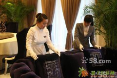 卢卡新天地家政保洁擦玻璃合立方保洁润枫欣尚保洁 回龙观保洁