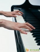 成人钢琴北京艺方2016培训班热招中！可零基础学起一对一！