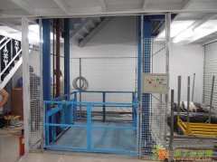 福州货梯福州液压货梯福州导轨货梯