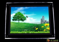 专业制作广告灯箱、广西南宁优质灯箱+艺语灯箱