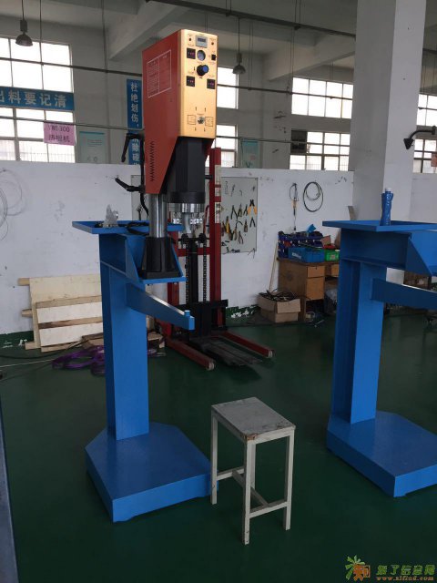 供应 自动热熔螺母机 全自动螺母植入机