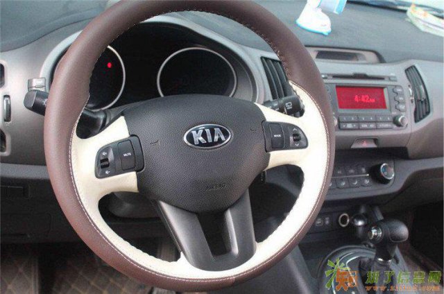 西安起亚内饰改装-汽车真皮座椅方向盘门板软包