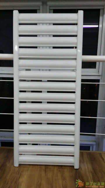 免抽真空超导暖气片 山东超导暖气片生产厂家 暖气片