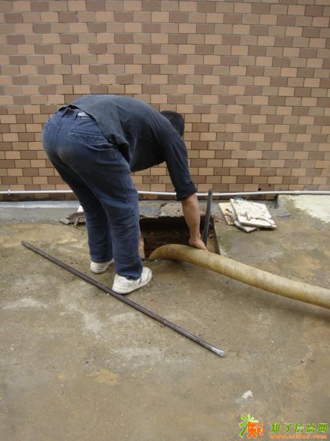 昆山蓬朗镇专业疏通管道 下水道疏通 清理窨井阴沟