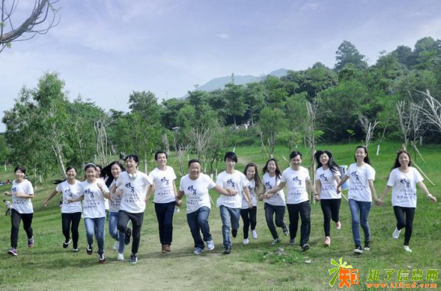 福永摄影培训婚纱摄影培训学校沙井产品淘宝摄影培训