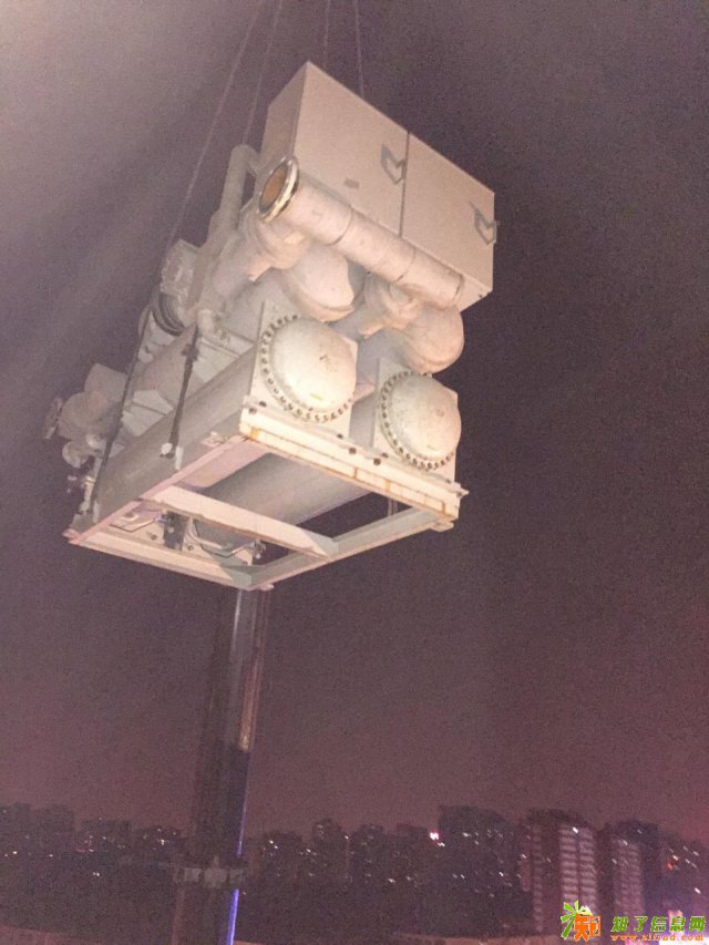 中央空调回收，回收空调，大型中央空调回收