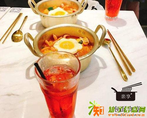 面馆亲享泡面食堂加盟如何经营?有哪些加盟优势呢?