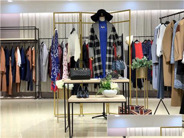 欧美大牌华人杰19秋冬折扣女装尾货批发进货渠道