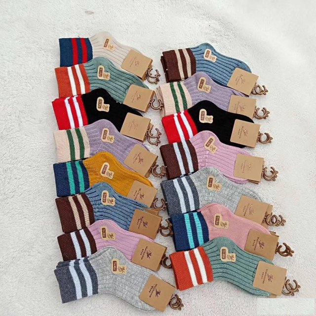 北京哪里批发袜子最便宜创业地摊好项目一毛袜业