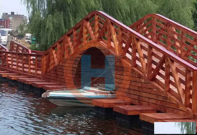 水上栈道海边栈桥浮桥栈桥建筑水上通行栈道水上景观浮桥批发