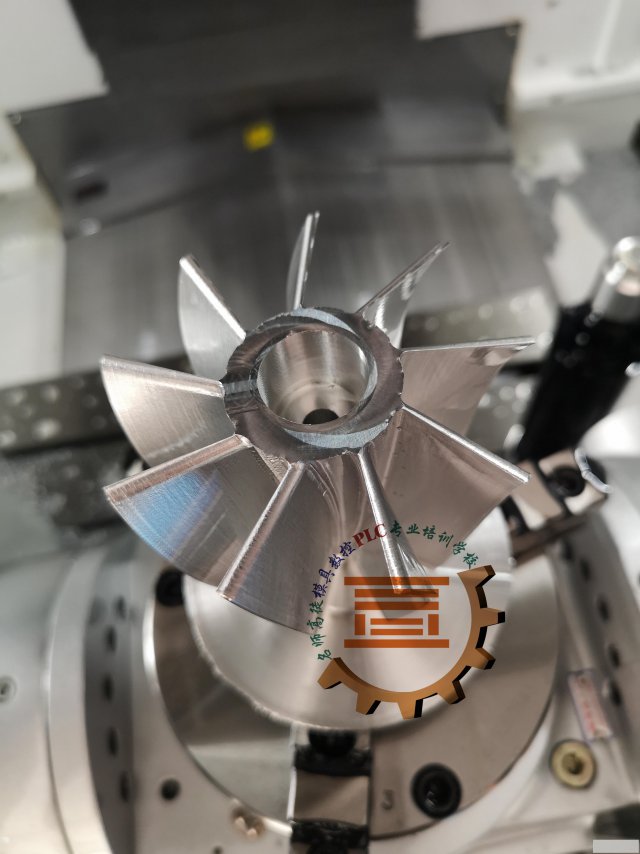 广州中山五轴数控编程培训学校招生