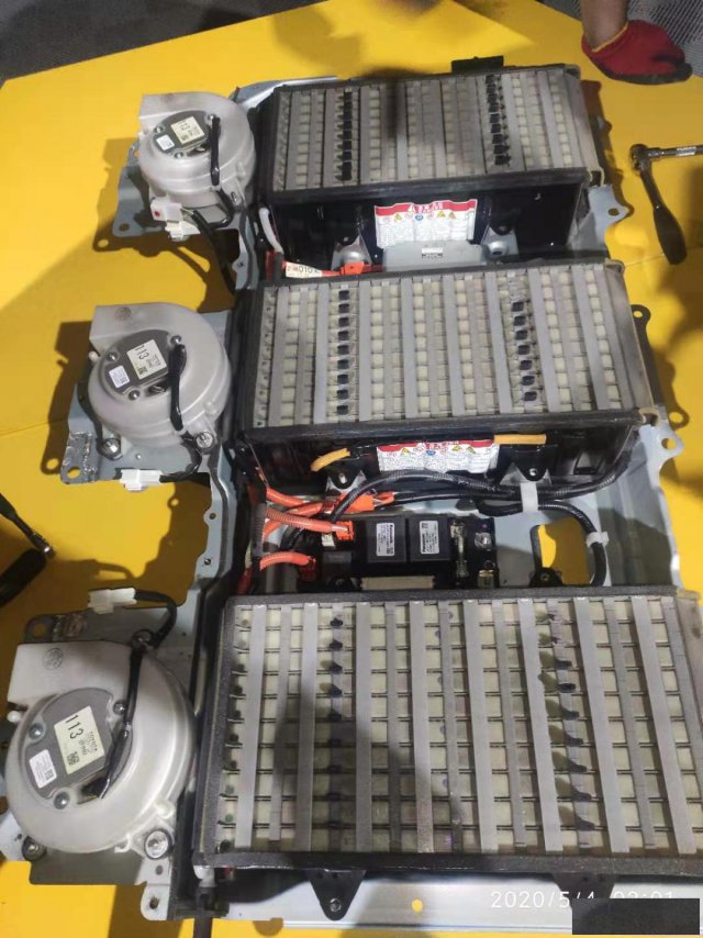 乌鲁木齐万通开学了