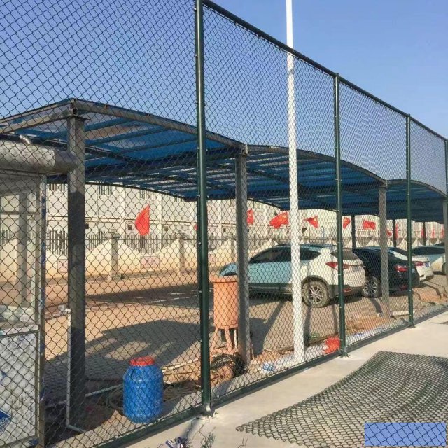 厂家供应球场护栏围网公路护栏网公园围栏