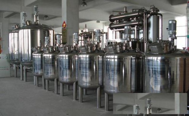 南通化工厂拆除化工设备拆除大型设备回收