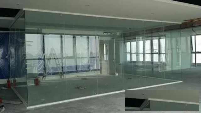 房山区玻璃隔断换玻璃
