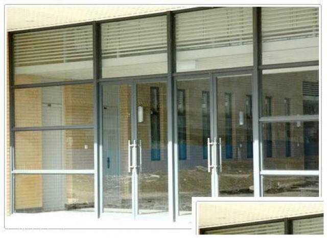 各种框玻璃门都能安装