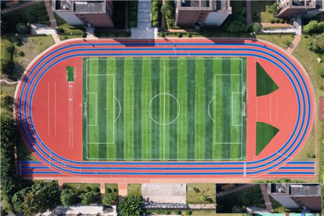 谈谈半预制运动场地施工材料与工艺