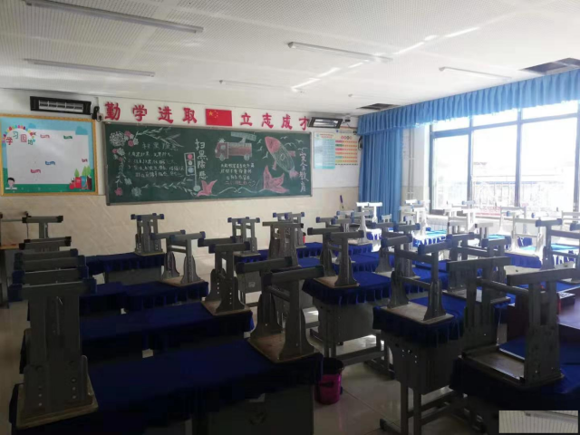 伟而特红外供暖温暖高原师生的心