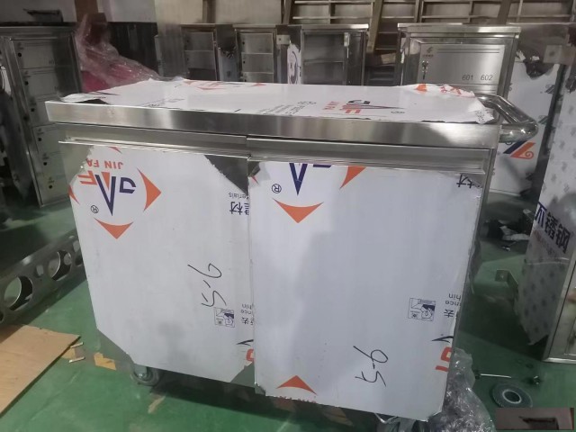 北京石景山维修翻新不锈钢护栏上门焊接水槽