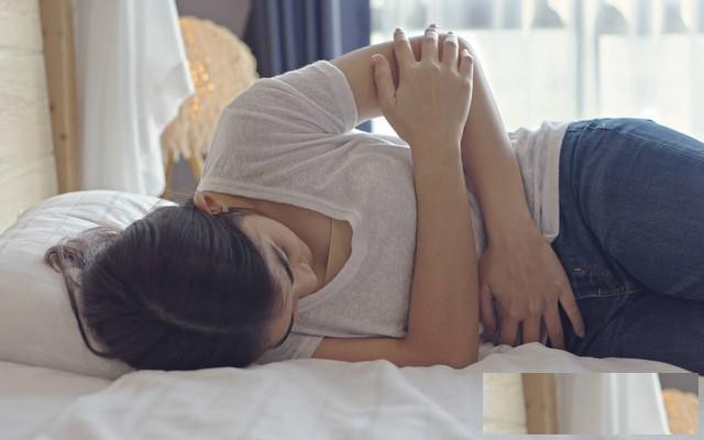 打工社畜来姨妈痛经的温暖守护易舒美痛经仪