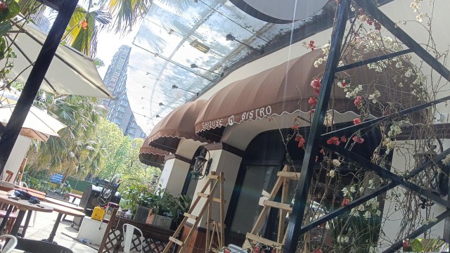 成都雨棚批发厂家直销门头无声雨棚造型棚电动伸缩棚