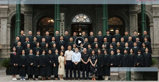 速抢！考研平替，人大女王中外合作办学金融硕士只需1年名额不多