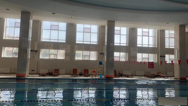 伟而特红外取暖设备解决游泳馆供暖难题