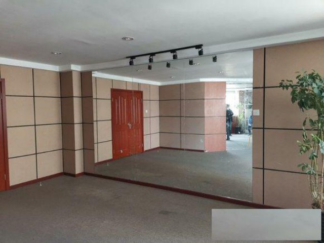 专业安装镜子玻璃多少钱一平米