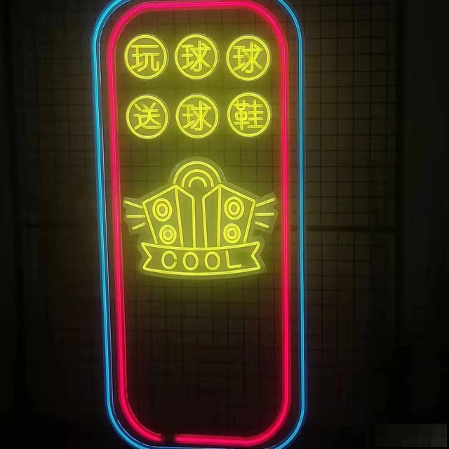 上海虹口区楼顶大字制作，霓虹灯字制作，灯箱招牌制作