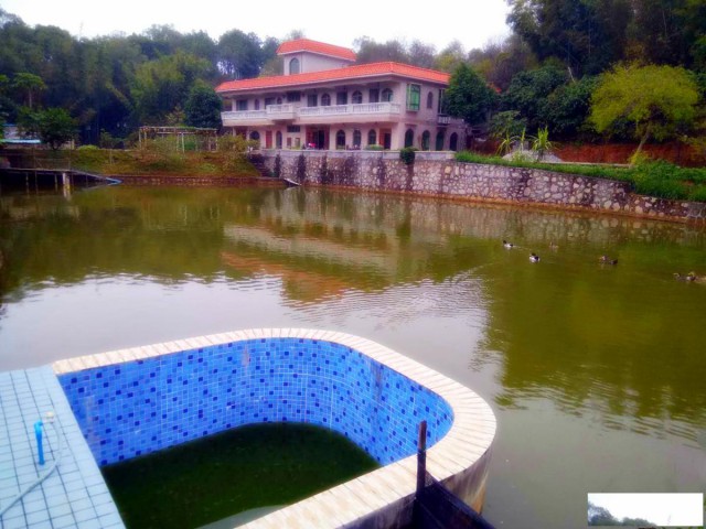 从化区良口旅游区附近小河边1.9亩庄园整体转让