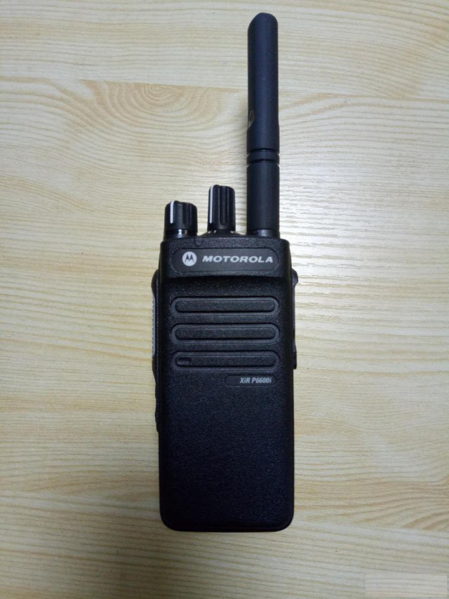 供应青州化学摩托罗拉P6600I数字防爆对讲机