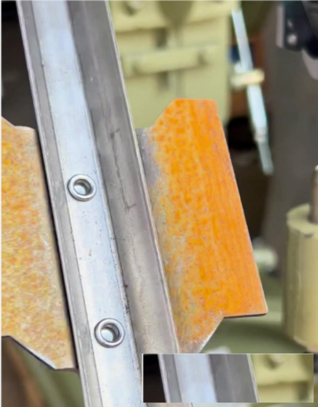 压铆机深圳压铆机批发凹槽处怎么种螺钉