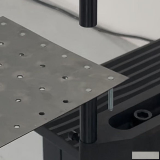 铆合机东莞压铆机直销地铁侧墙轻轨地板