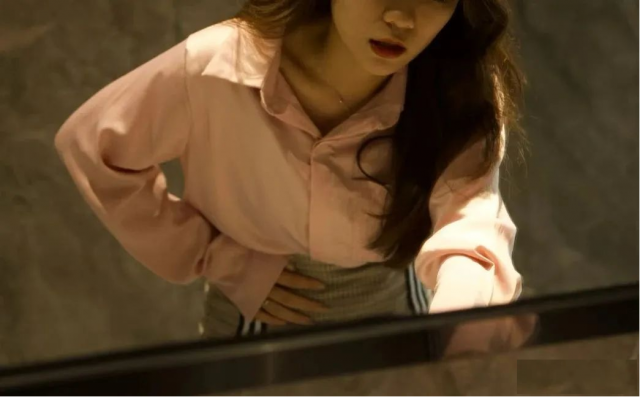 还在多喝热水？来月经不再硬扛，自救&quot;指南&quot;了解一下