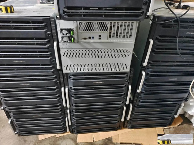 回收各种电脑及周边设备服务器笔记本