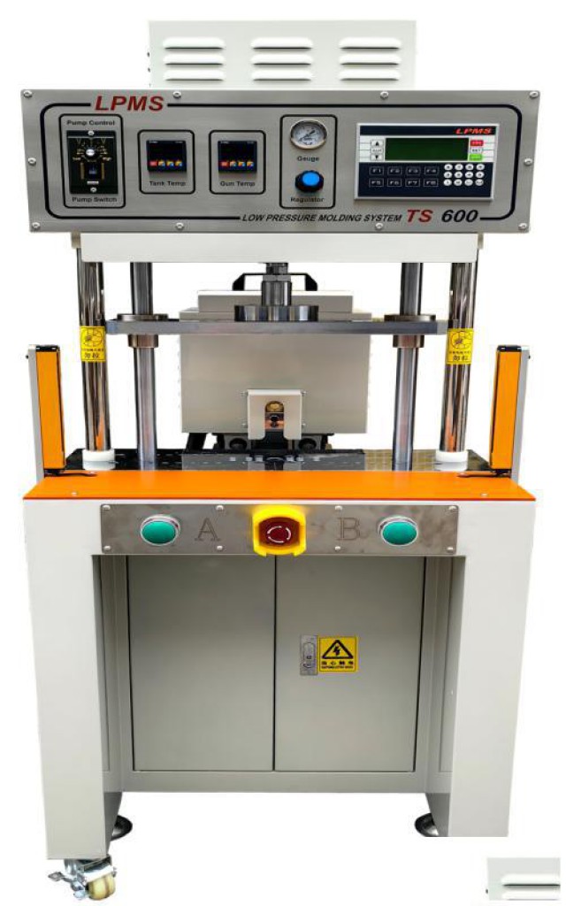 TS600侧式注胶单工位一体机