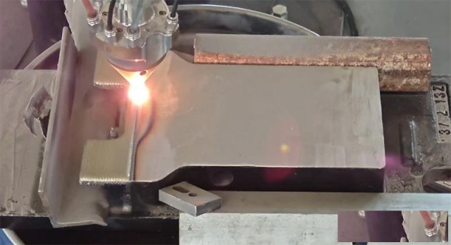 滑板激光熔覆修复加工优势及加工流程