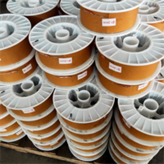 免预热焊接NM400耐磨板焊丝JD811耐磨焊丝