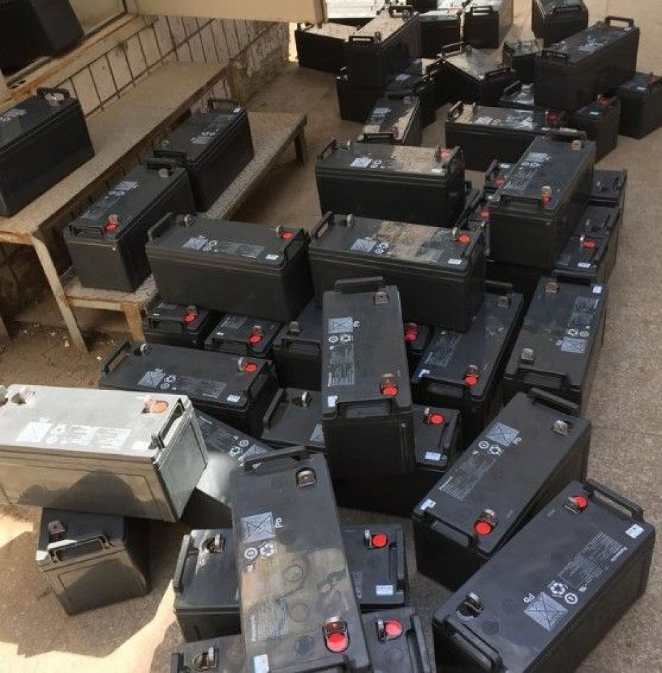 天津回收ups电池，专业环保放心处理，免费上门拆卸