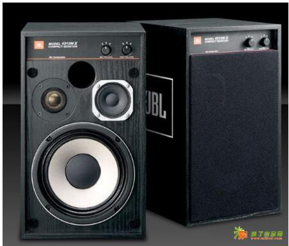 回收 拼接屏 广告机屏 液晶电视 投影机 音箱 功放 调音台 影院放映机