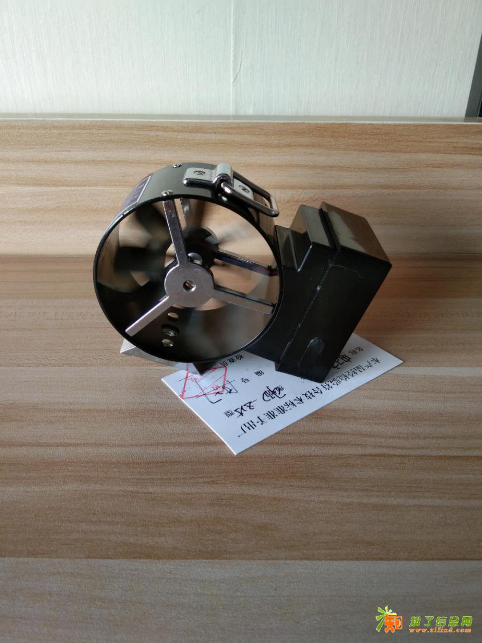 煤矿用电子风速表小巧轻便握着不酸不累 记录每一次风向