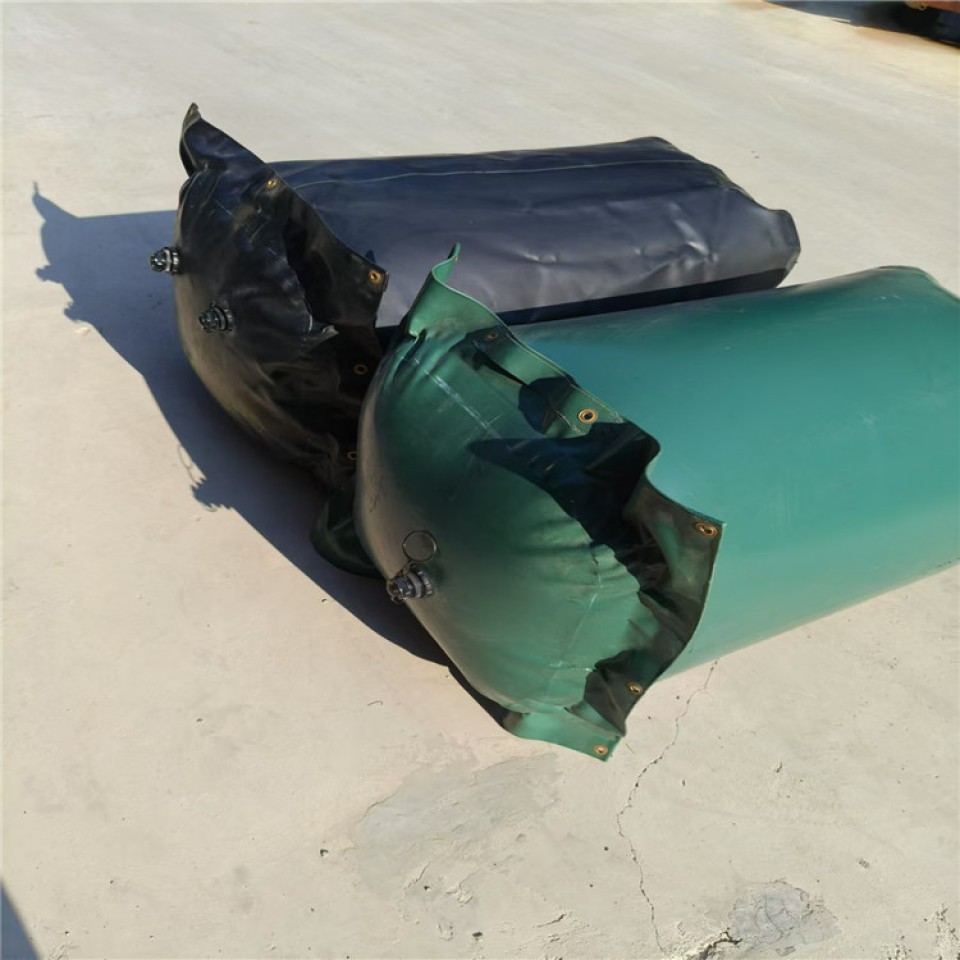 800*800*800矿用充气气垛膨胀后紧贴巷道壁 单人可操作