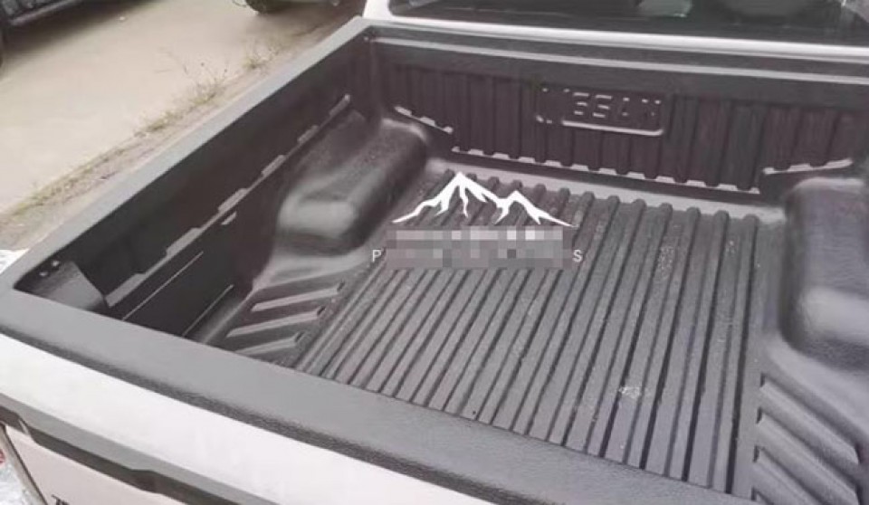 东风锐骐z9混动版GE皮卡车塑料后箱宝车箱货箱垫